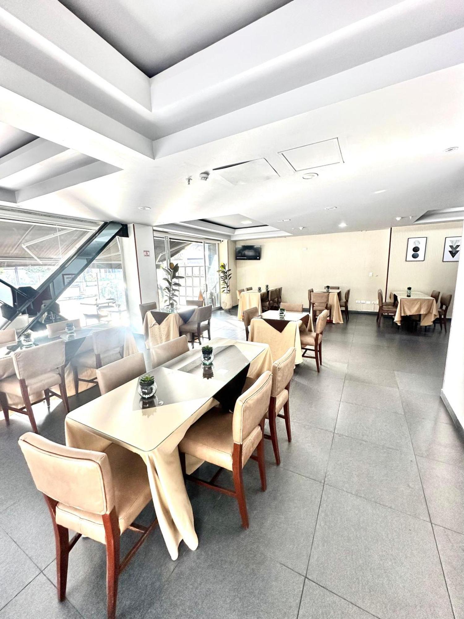 Hotel Sheridan Bogotá Eksteriør bilde
